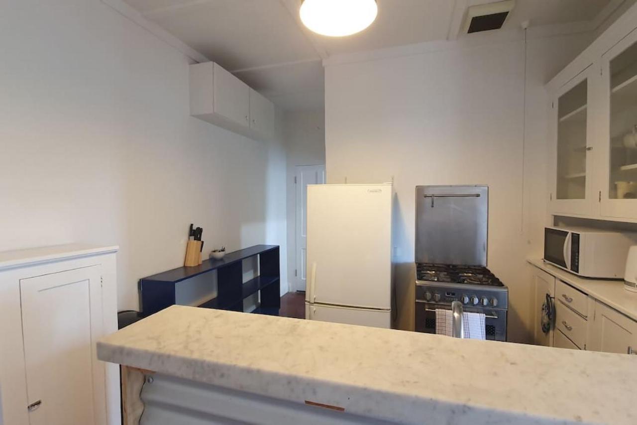 Bright And Modern Oasis In Kingsland Villa Оукланд Екстериор снимка